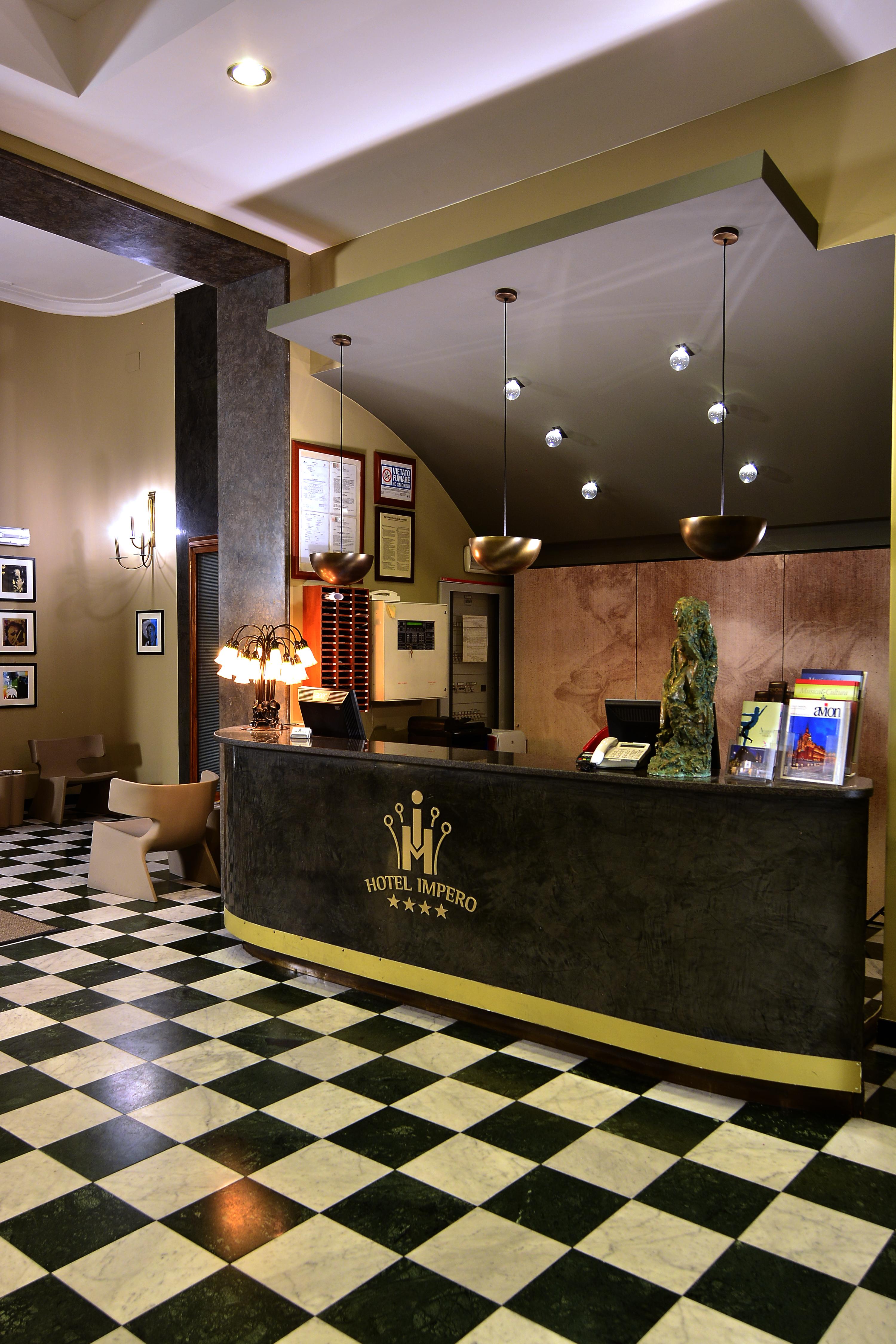 Hotel Impero Cremona Kültér fotó